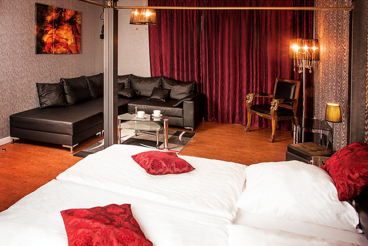 Hotel Sleepinn Volkspark (Adults Only) ฮัมบูร์ก ภายนอก รูปภาพ