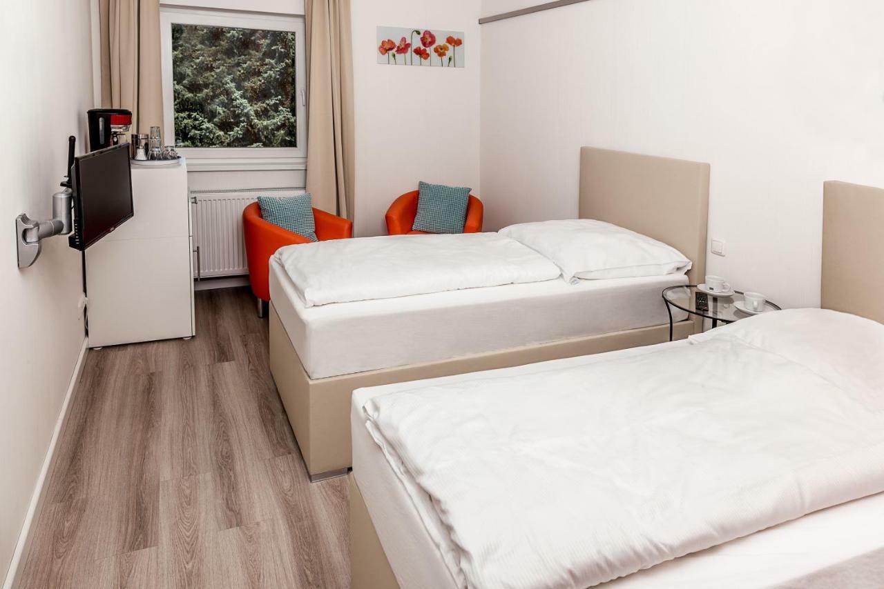 Hotel Sleepinn Volkspark (Adults Only) ฮัมบูร์ก ภายนอก รูปภาพ
