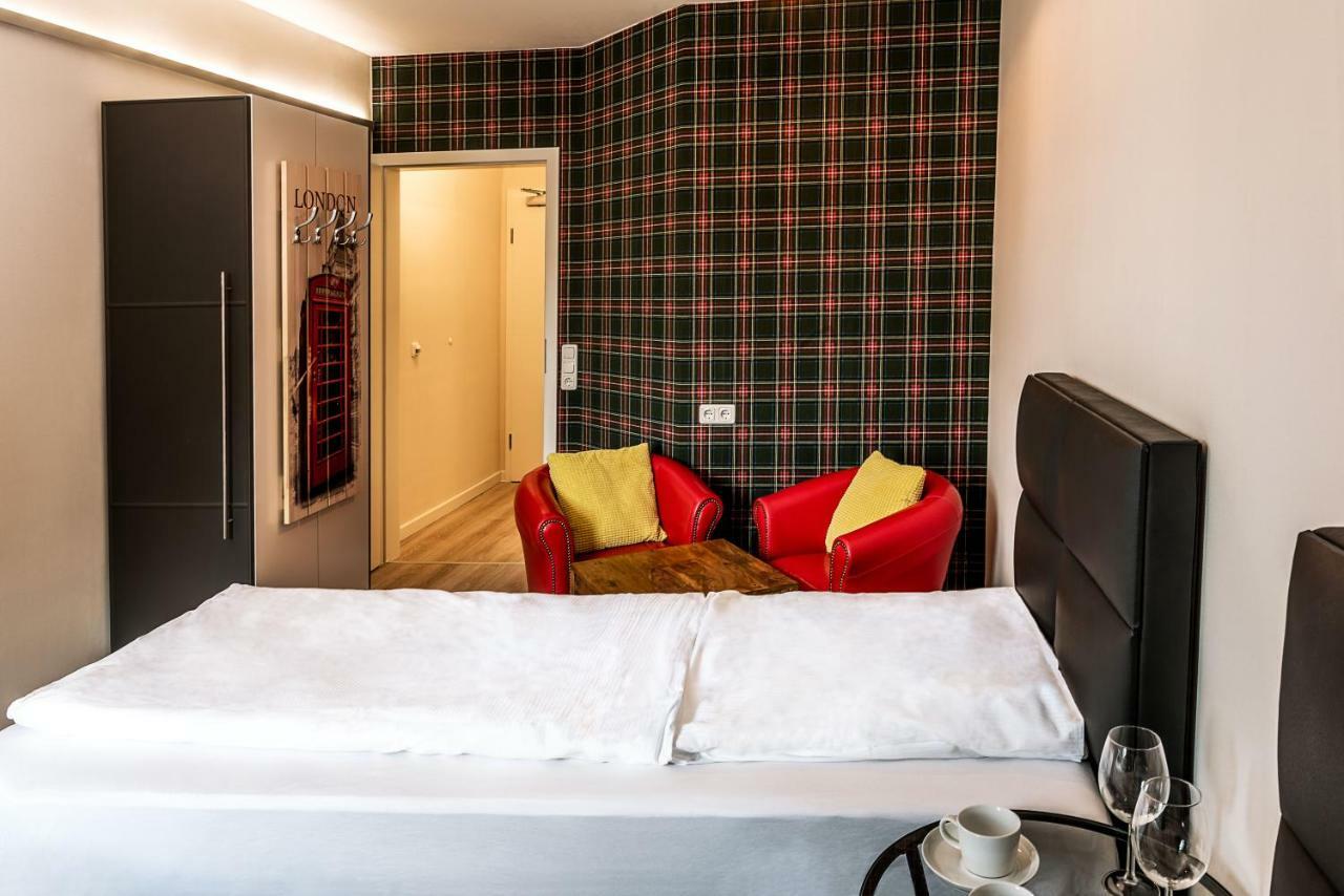 Hotel Sleepinn Volkspark (Adults Only) ฮัมบูร์ก ภายนอก รูปภาพ